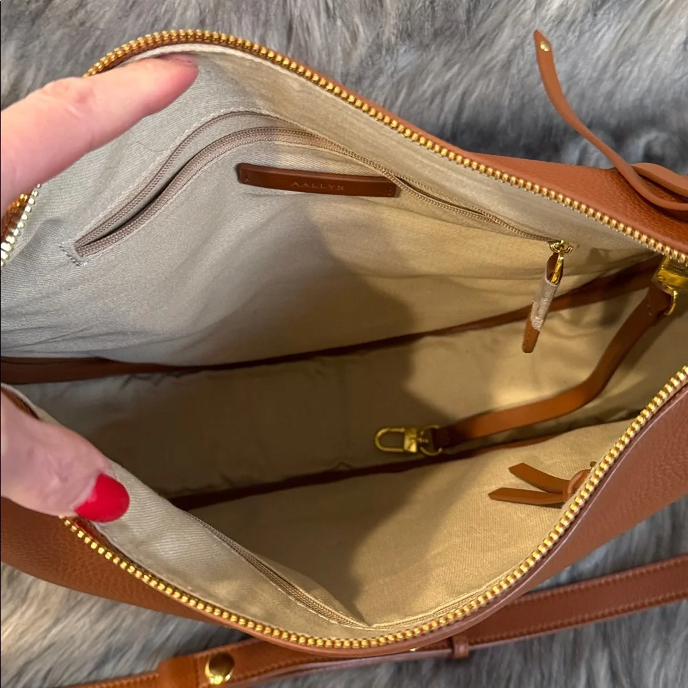 AALLYN Brown Leather Crossbody Bag